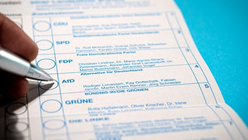 Stimmzettel einer Wahl in Deutschland.