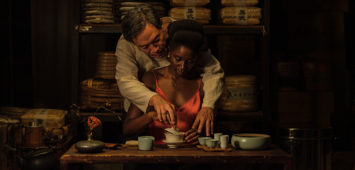 Der Film „Black Tea“ feierte im Rahmen der 74. Berlinale Weltpremiere.